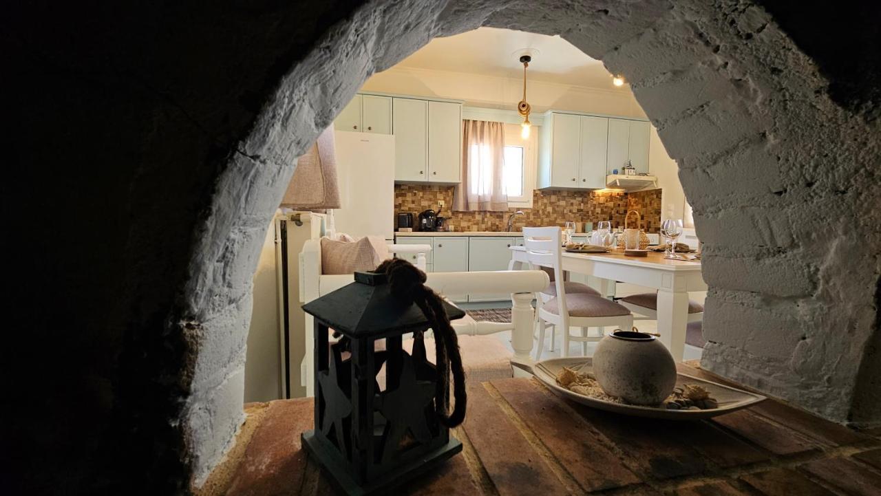 Bayview Villa With Jaccuzi - Milos Zefiría エクステリア 写真
