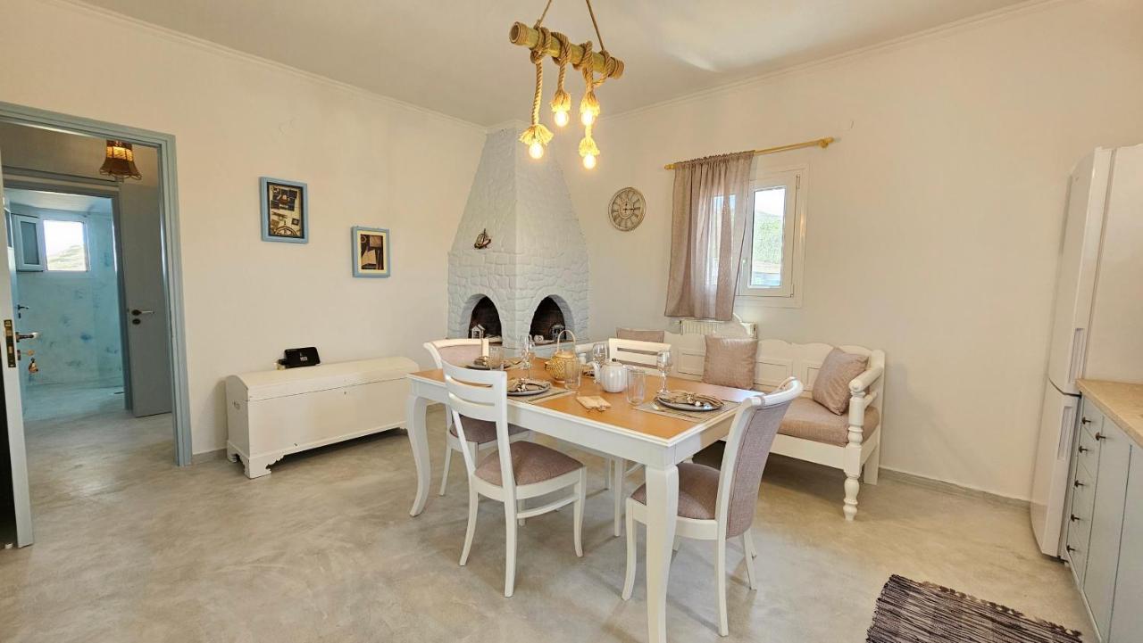 Bayview Villa With Jaccuzi - Milos Zefiría エクステリア 写真