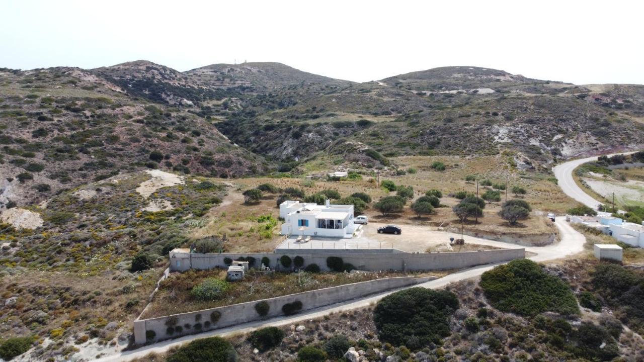 Bayview Villa With Jaccuzi - Milos Zefiría エクステリア 写真