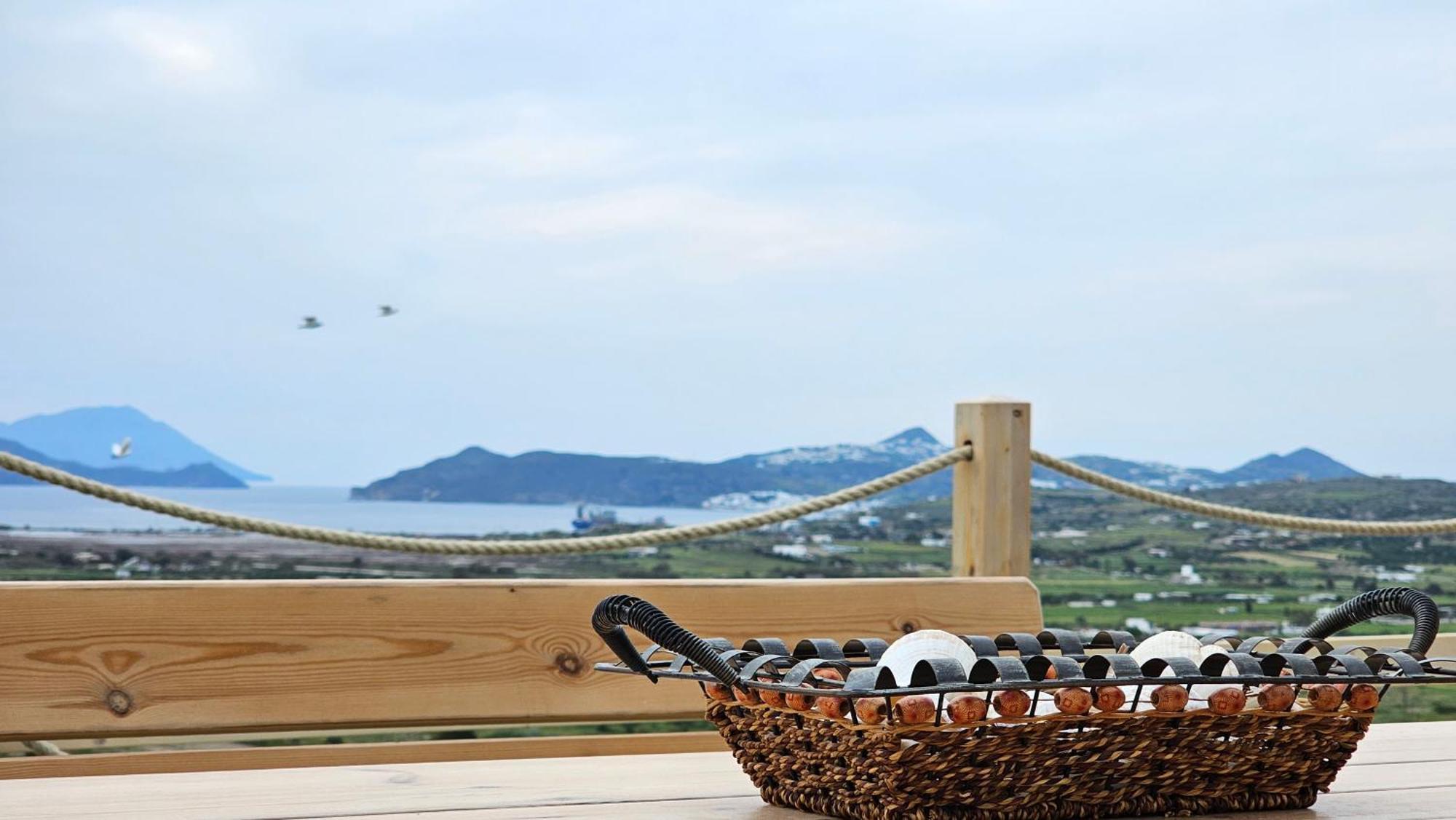 Bayview Villa With Jaccuzi - Milos Zefiría エクステリア 写真
